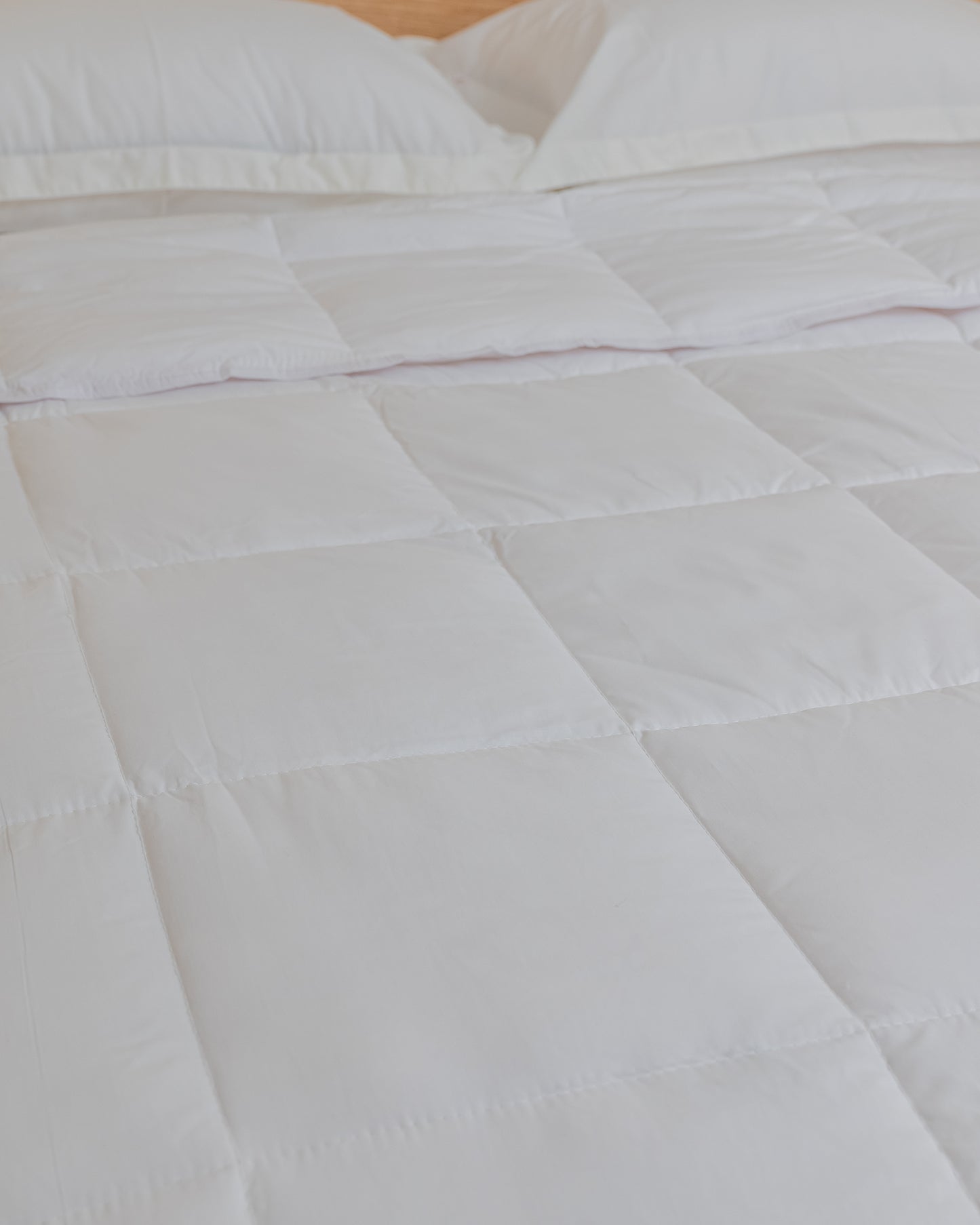 WHITE Feather Touch Ultra-warm Winter Duvet