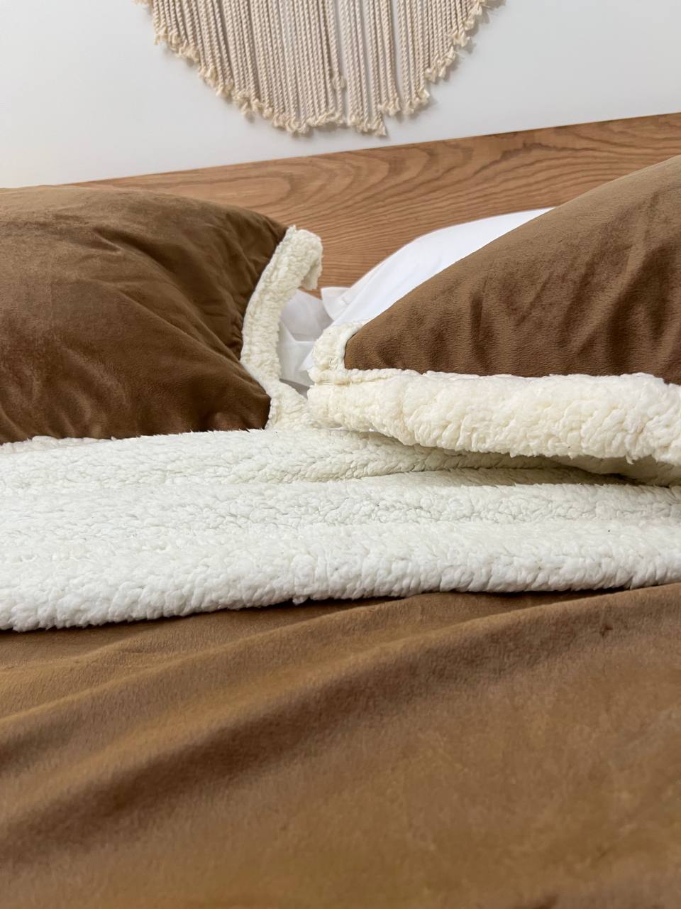 BISCUIT Velvet Lamb Wool Blanket