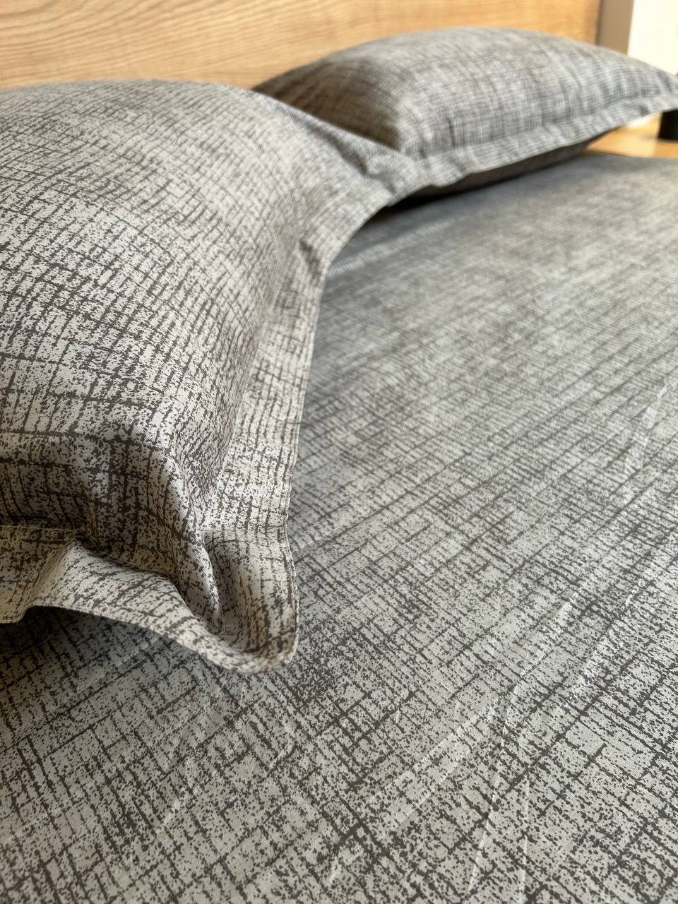 MINIMAL DARK GREY cotton bedsheet