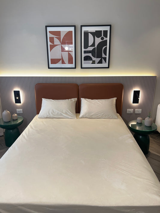 CREAM Plain Velvet Bedsheet