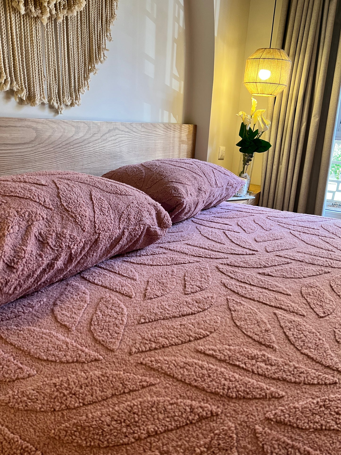 PEONY Floral Velvet Bedsheet