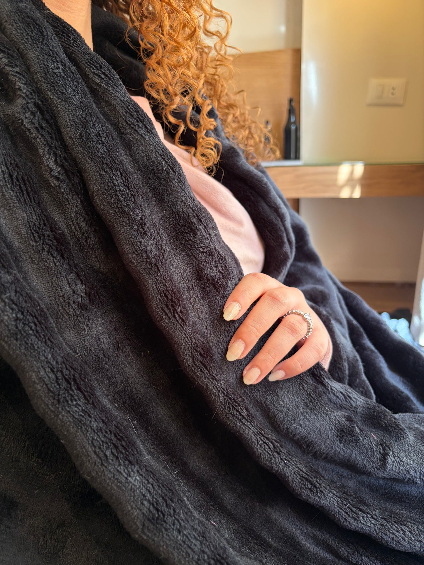 BLACK Bubbles Blanket