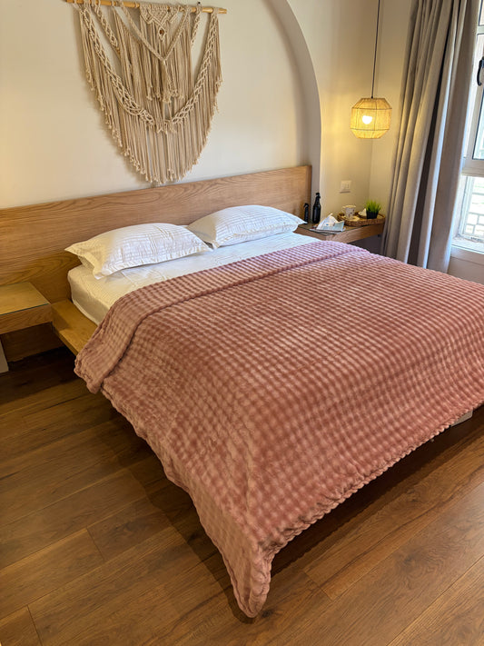 ROSE Bubbles Blanket