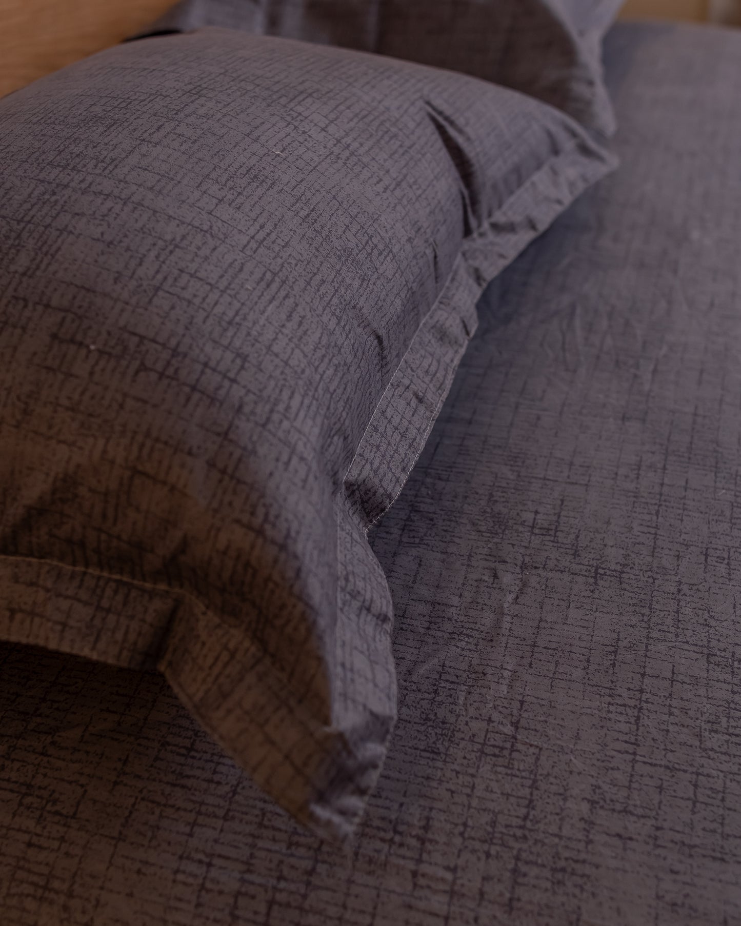 MINIMAL PETROLIUM cotton bedsheet