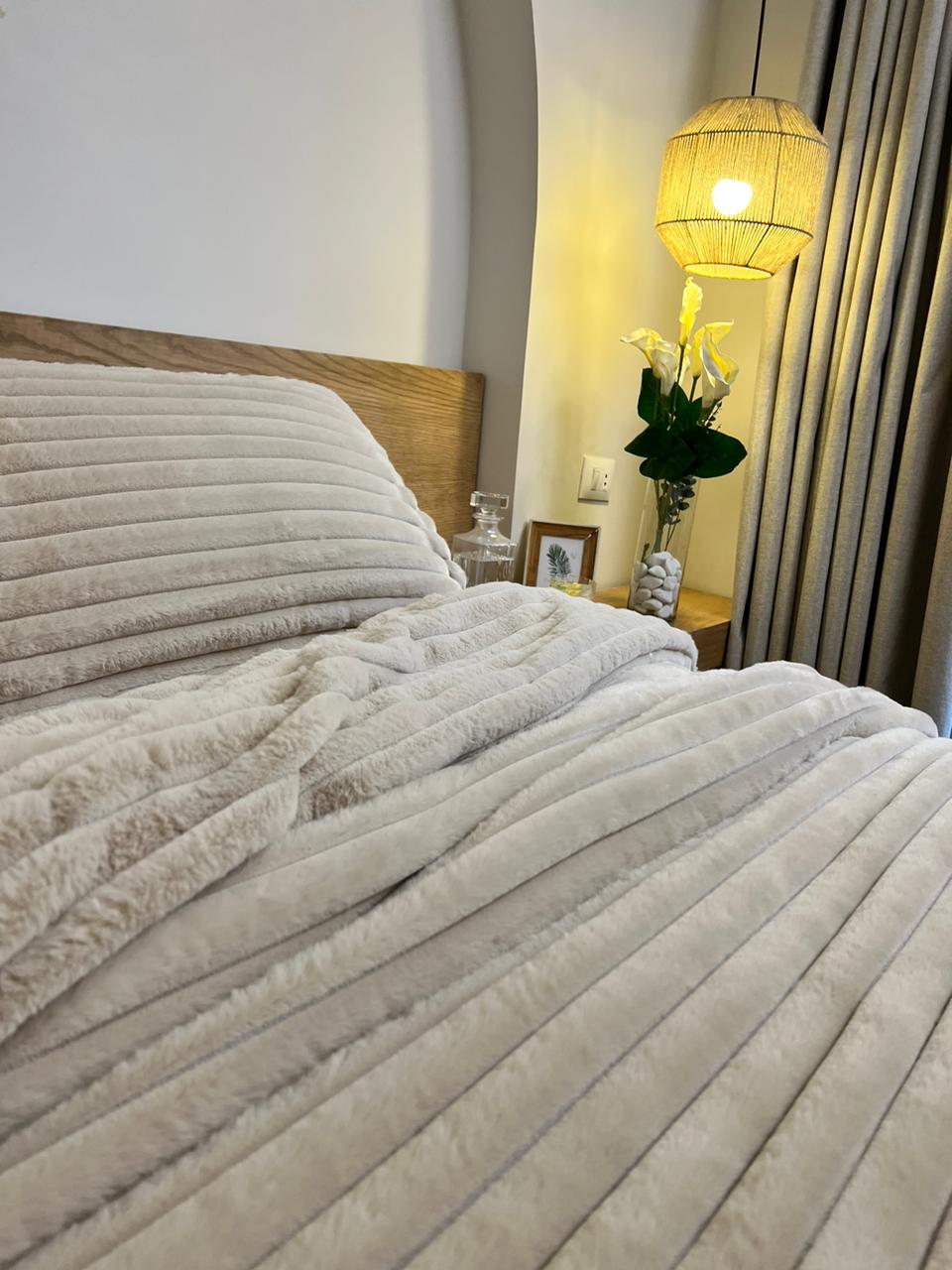 MILK TEA Flow Fur Duvet