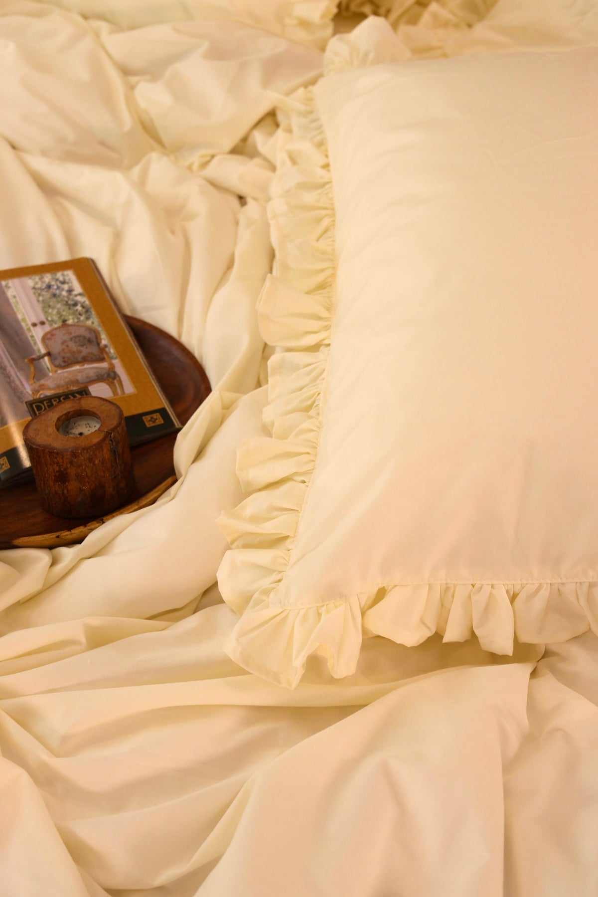 RUFFLES BEDSHEETS