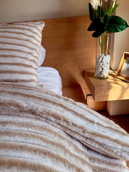 HONEYCOMB Flow Fur Duvet