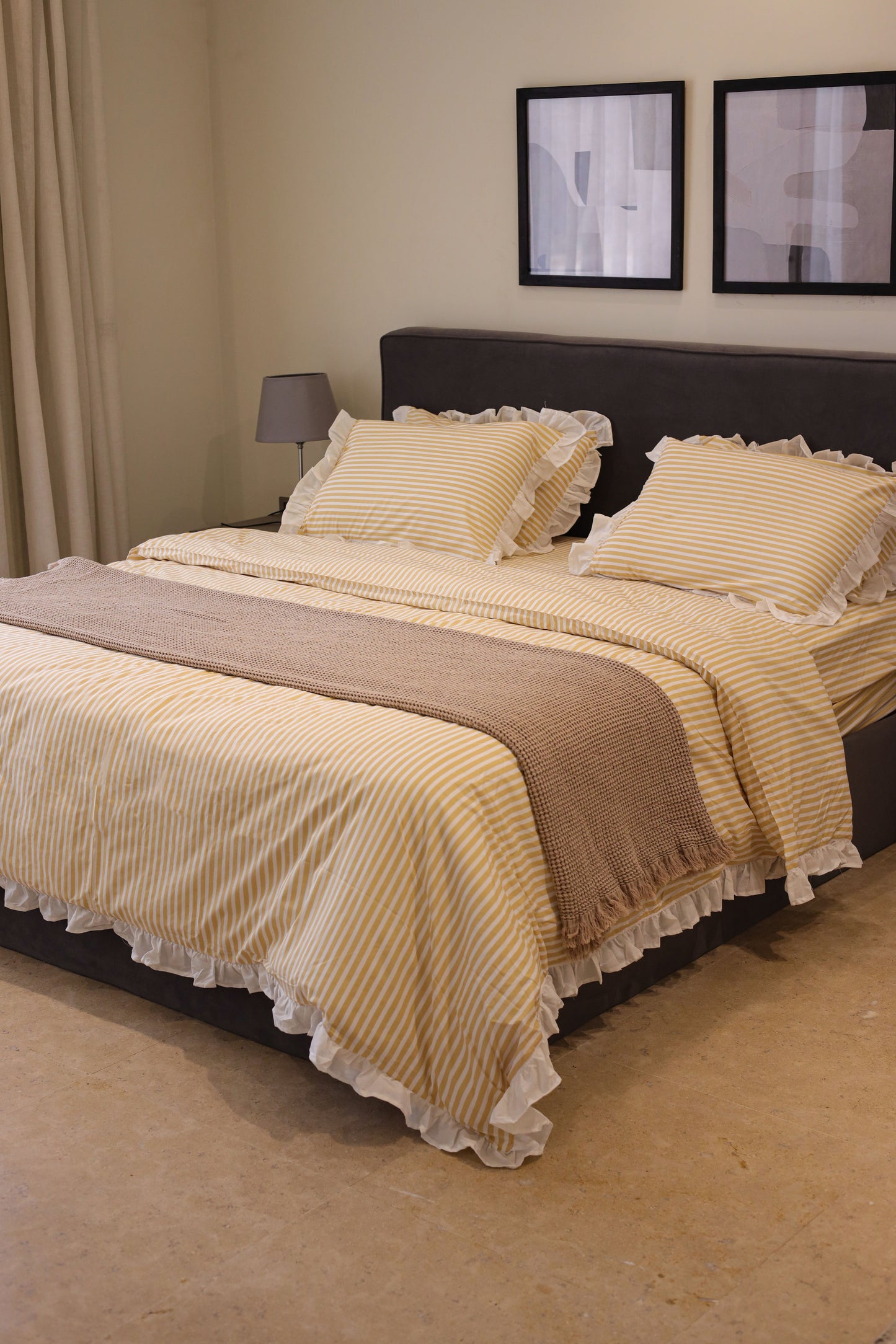 BANANA RUFFLES cotton duvet cover