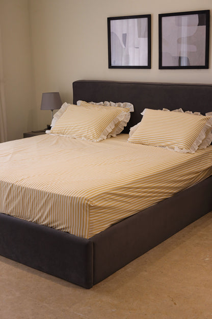 BANANA RUFFLES cotton bedsheet