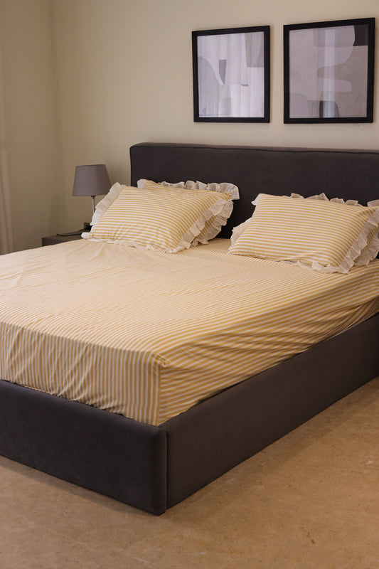 BANANA RUFFLES cotton bedsheet