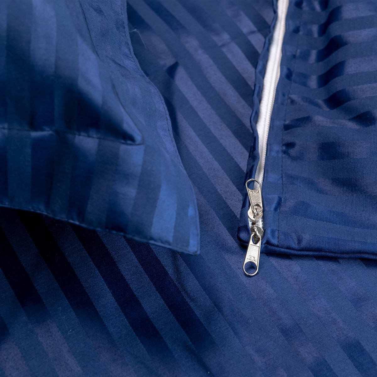 MIDNIGHT BLUE stripe duvet cover