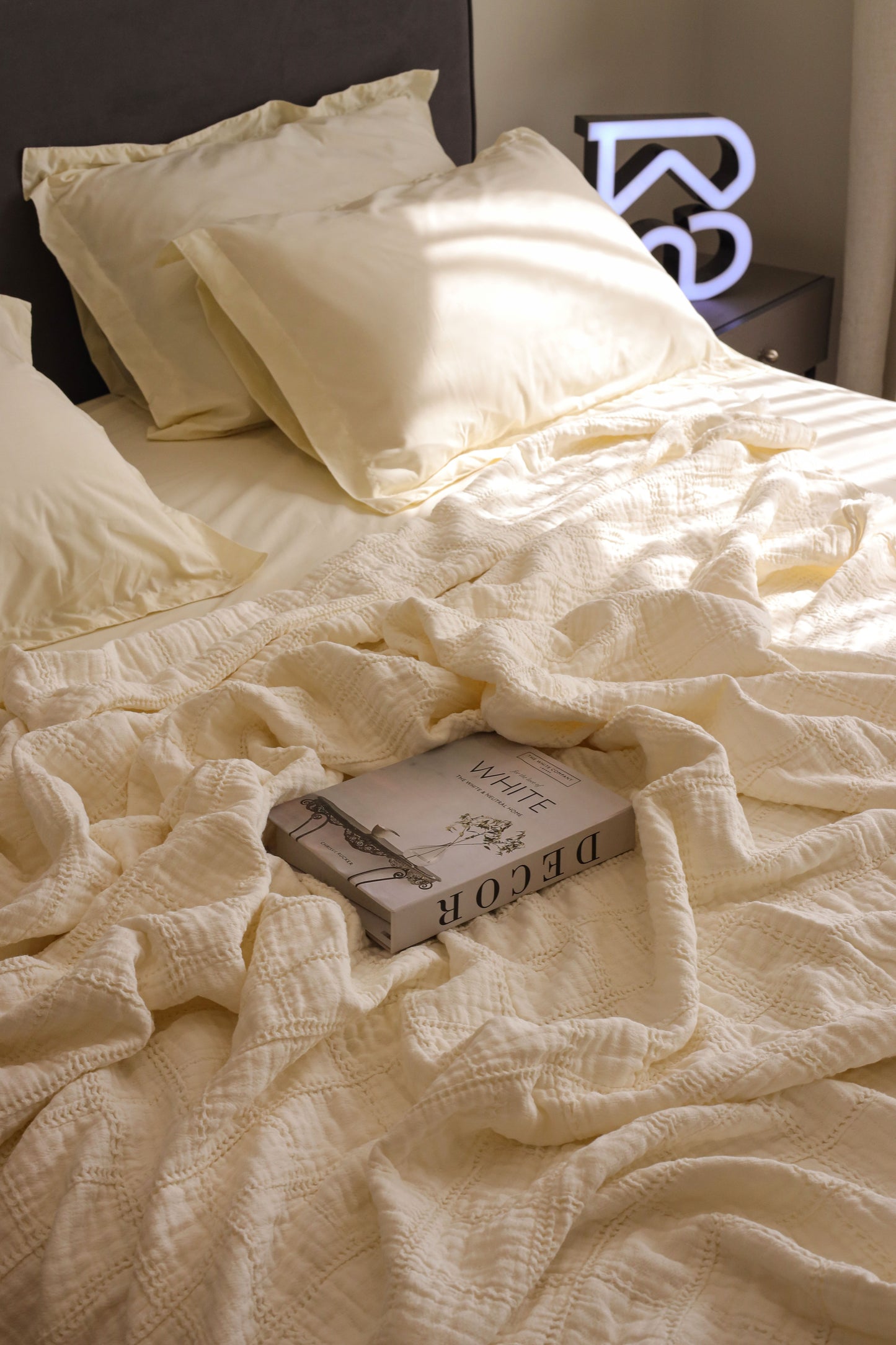 VANILLA SQUARES Cotton Throw Blanket