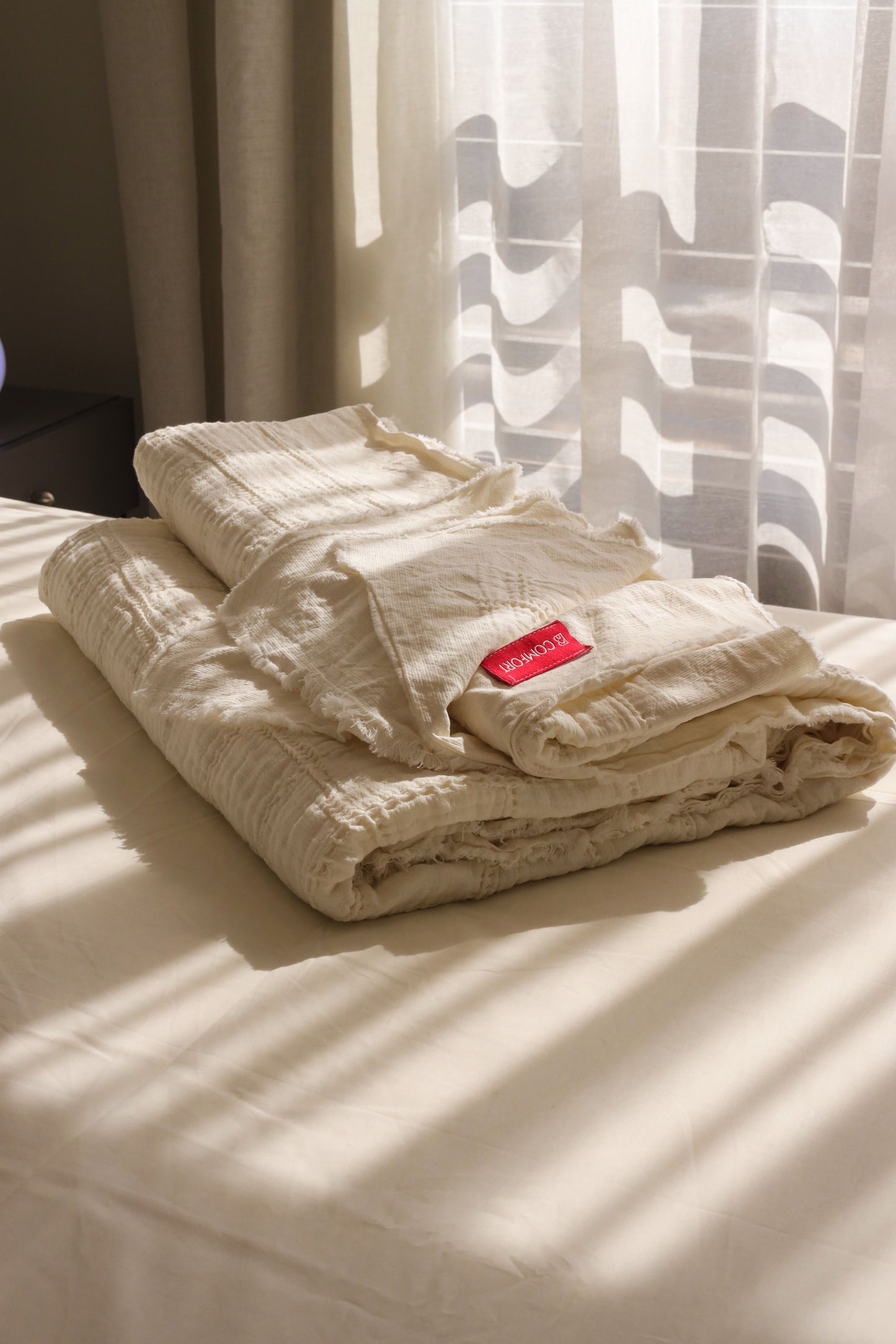 VANILLA SQUARES Cotton Throw Blanket