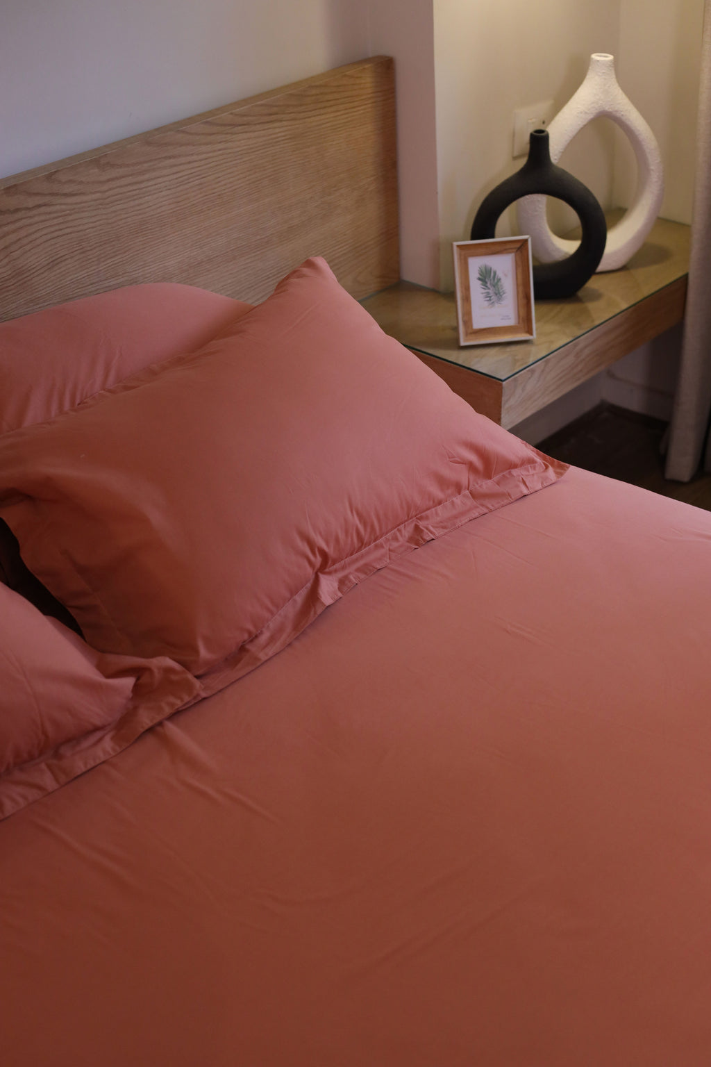 SALMON Premium Cotton Bedsheet
