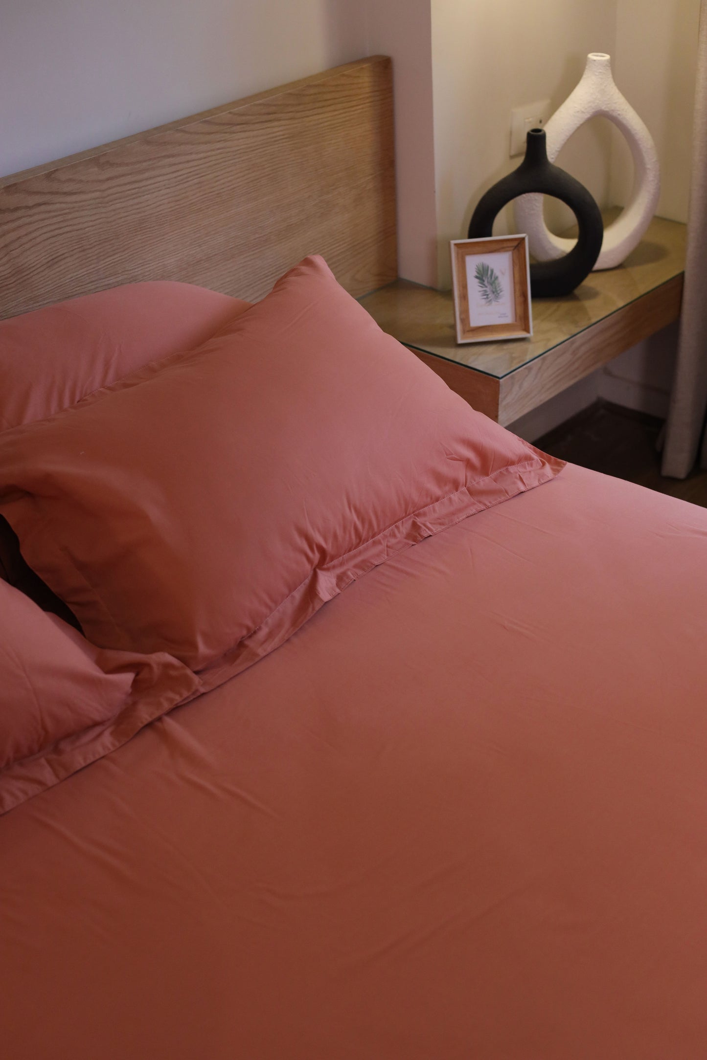 SALMON Premium Cotton Bedsheet