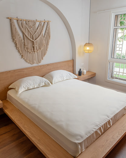 CREAM oxford silky cotton bedsheet