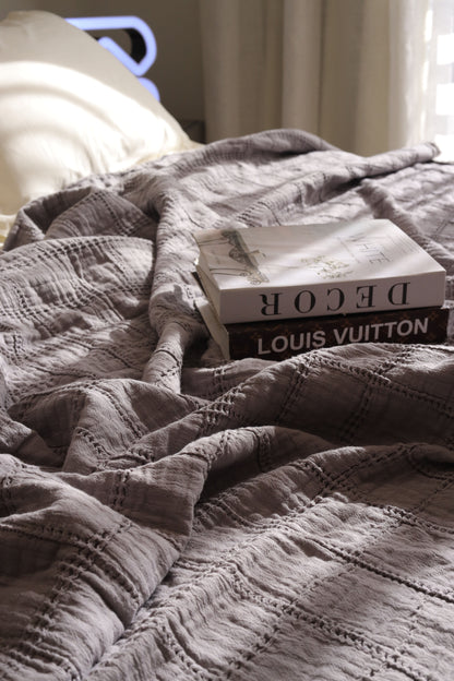 CLOUD SQUARES Cotton Throw Blanket