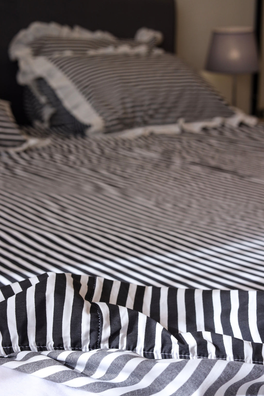 CLASSIC RUFFLES cotton bedsheet