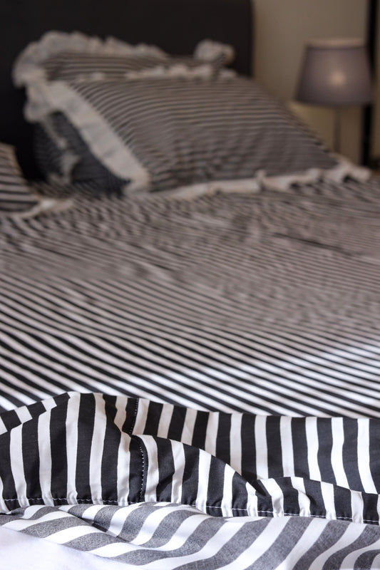 CLASSIC RUFFLES cotton bedsheet