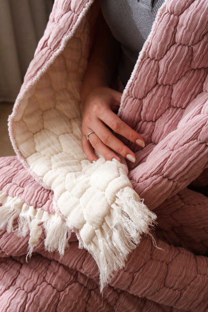 ROSE PUFFY Muslin Cotton Throw Blanket