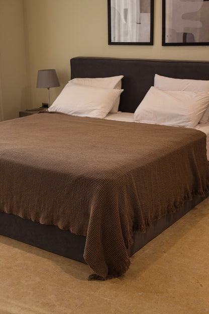 CARAMEL KNOTS Cotton Throw Blanket
