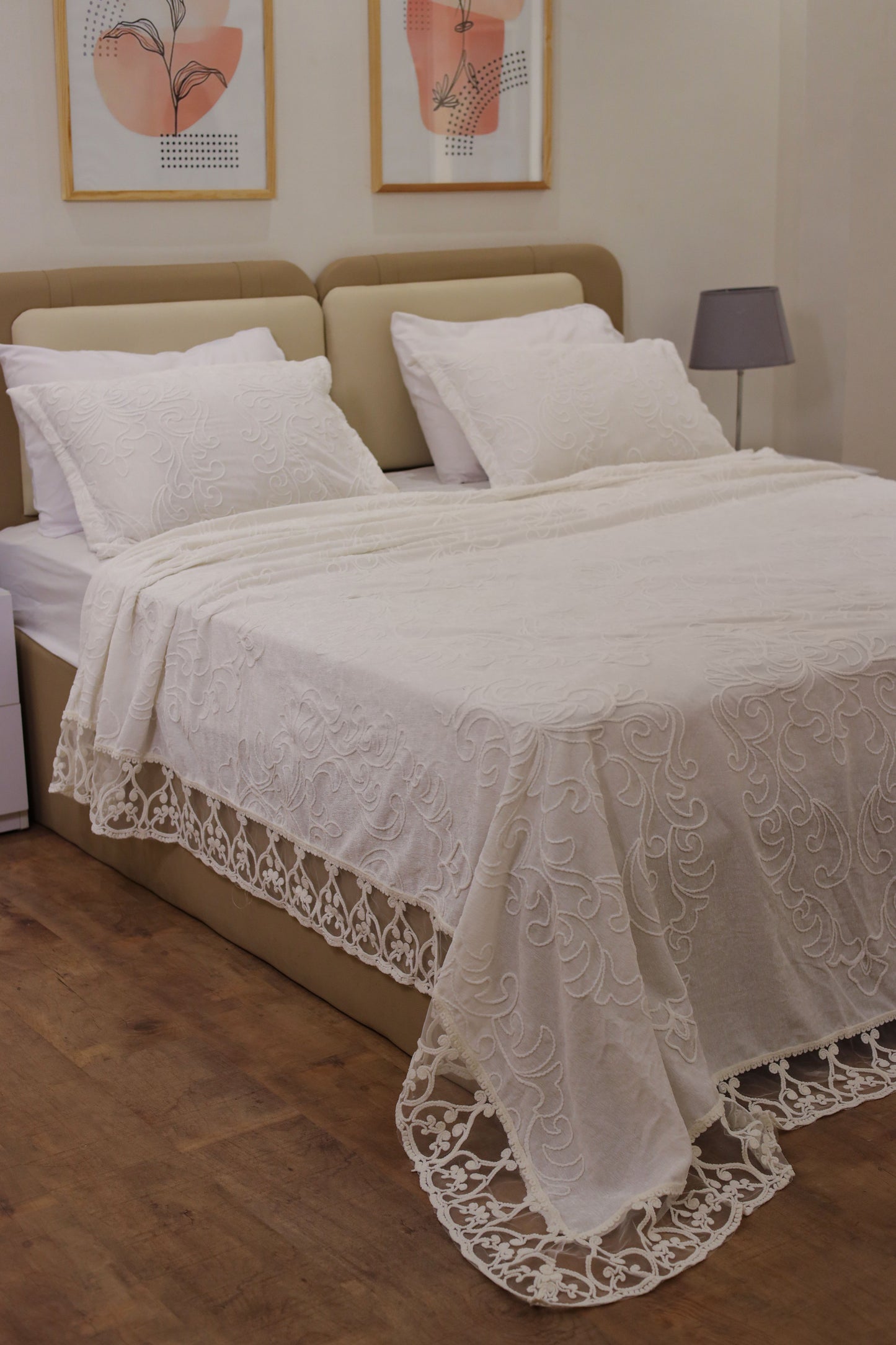 AMARA chenille bridal set
