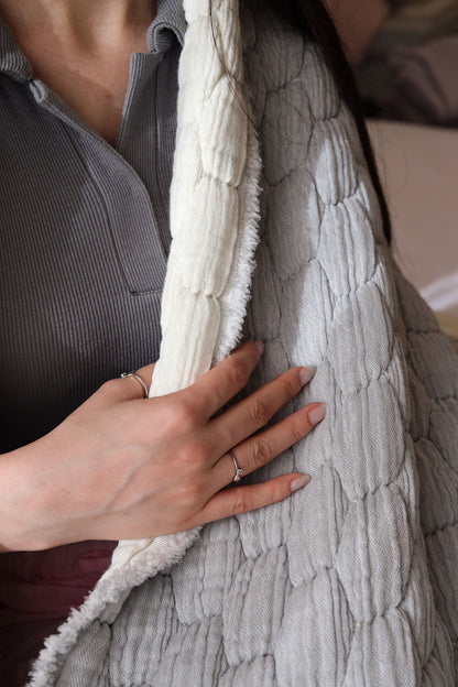 CLOUD PUFFY Muslin Cotton Throw Blanket