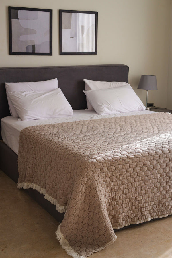 SAND PUFFY Muslin Cotton Throw Blanket