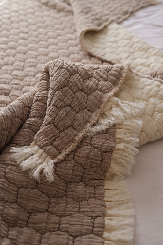 SAND PUFFY Muslin Cotton Throw Blanket