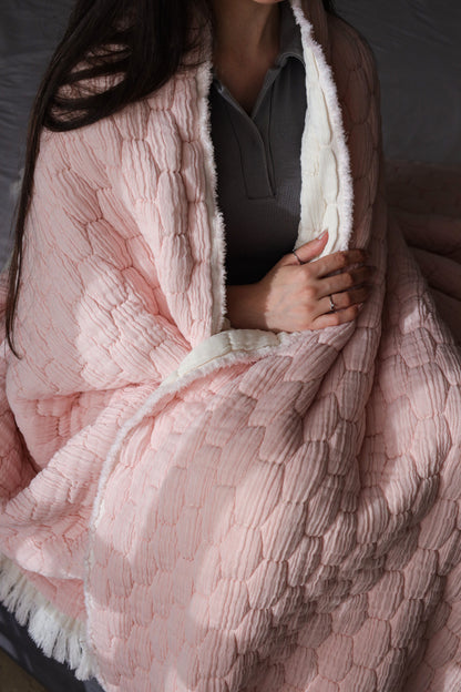 ROSE PUFFY Muslin Cotton Throw Blanket