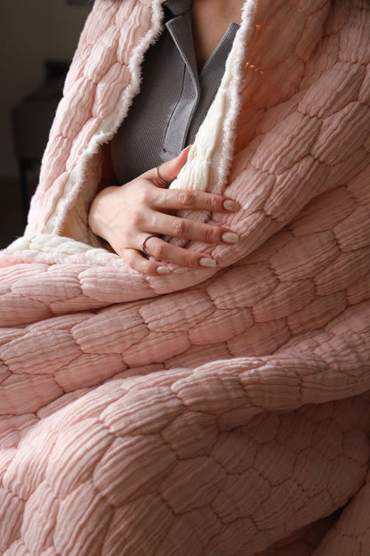 ROSE PUFFY Muslin Cotton Throw Blanket