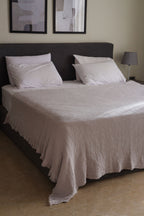 MOONY KNOTS Cotton Throw Blanket
