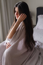 MOONY KNOTS Cotton Throw Blanket