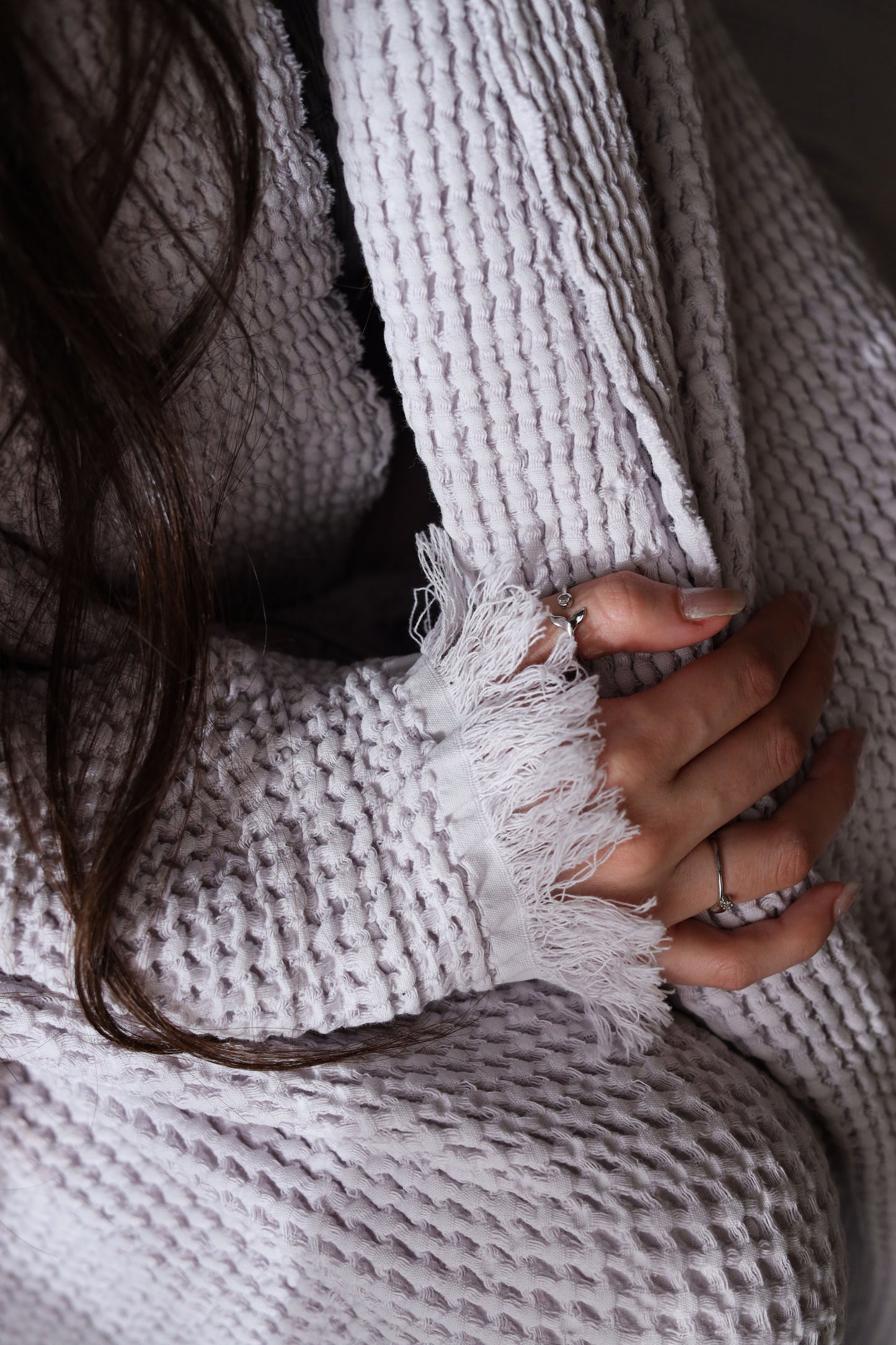 MOONY KNOTS Cotton Throw Blanket