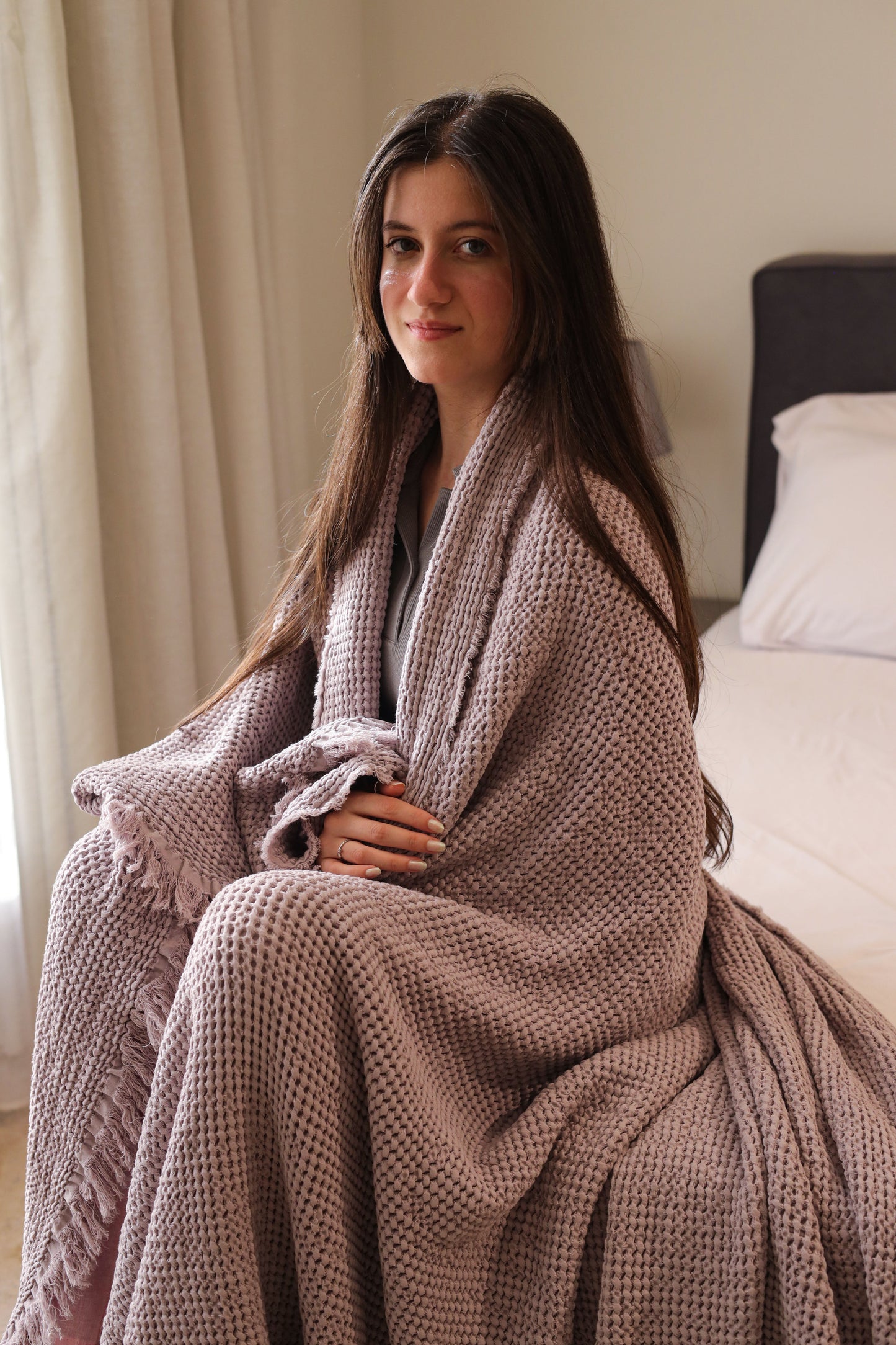 CLOUDY KNOTS Cotton Throw Blanket