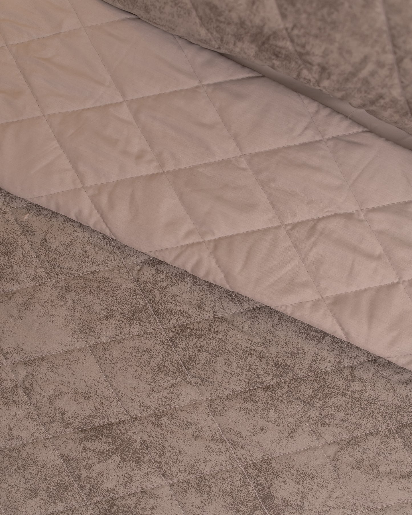 CLOUD HAZE Quilt