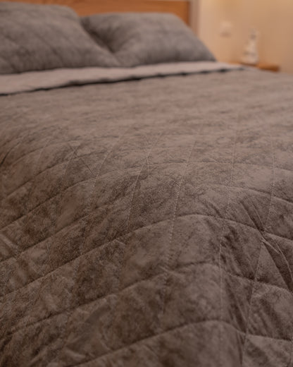 CLOUD HAZE Quilt