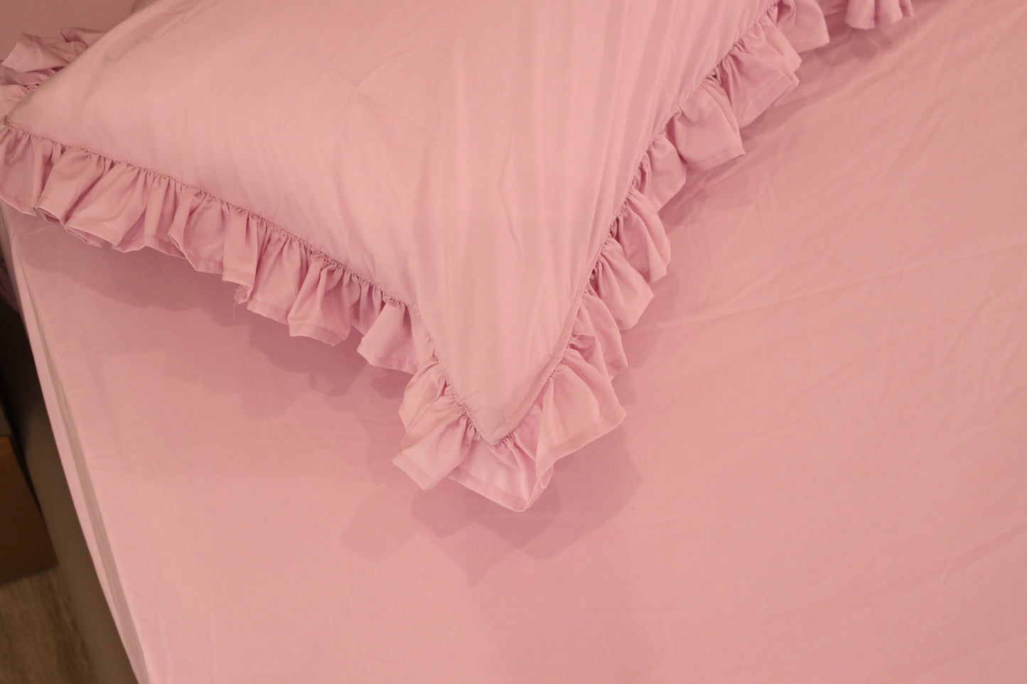 LAVENDER RUFFLES Percale Cotton Bedsheet