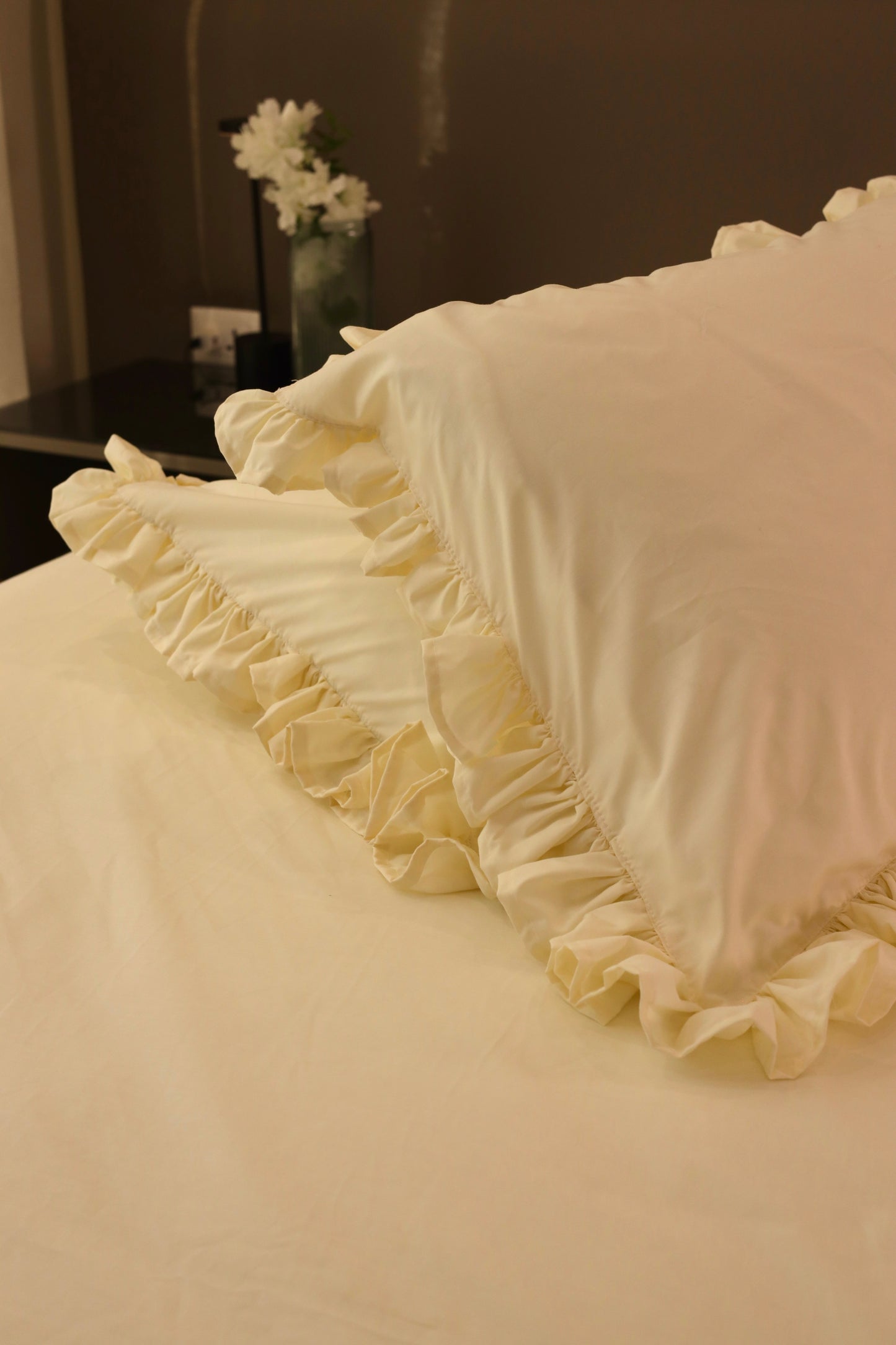 ALMOND RUFFLES Percale Cotton Bedsheet