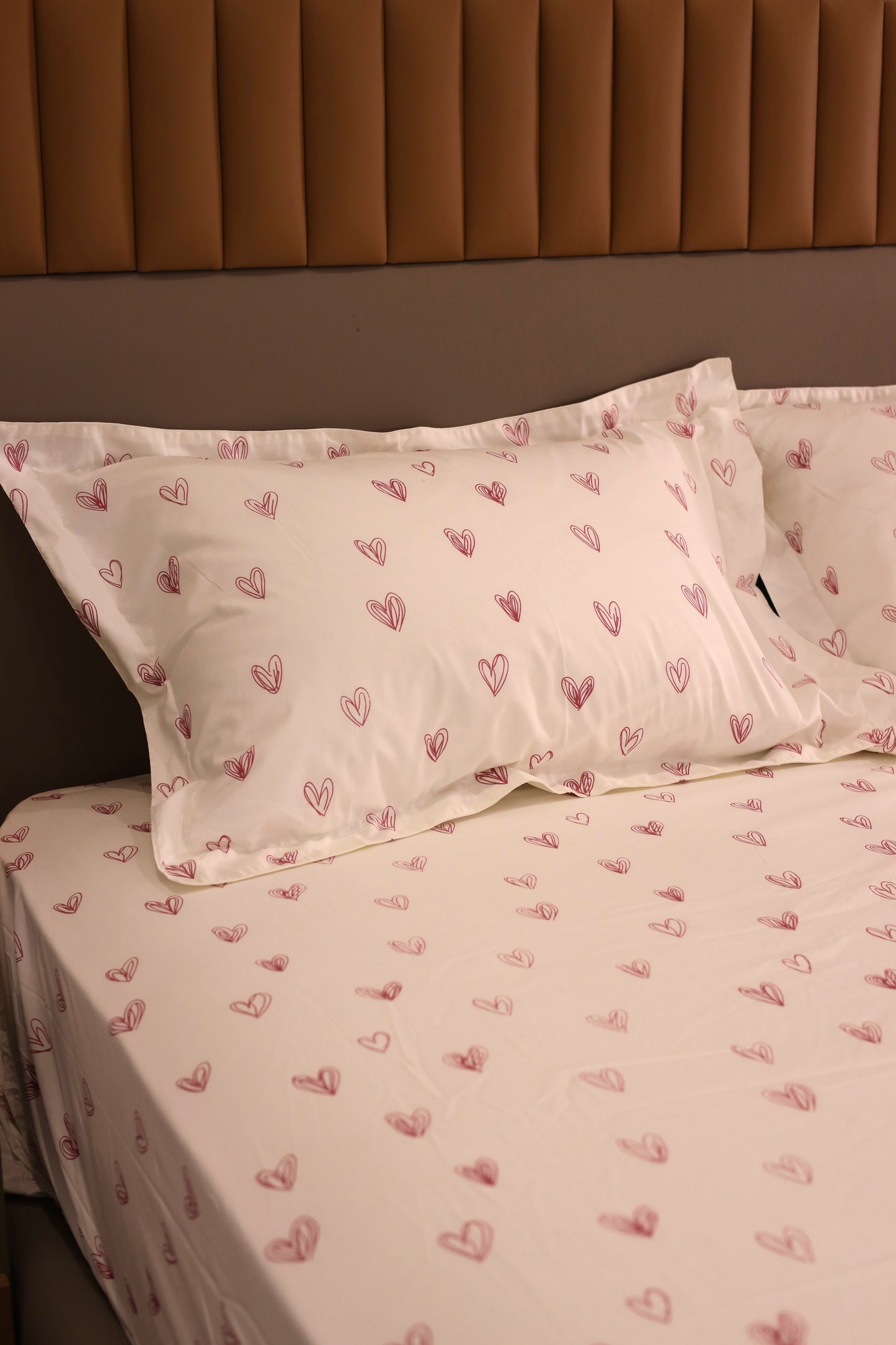 PINK LOVIA cotton bedsheet