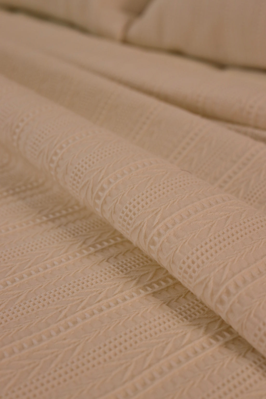 CREAM SAFA Jacquard Throw Blanket Set