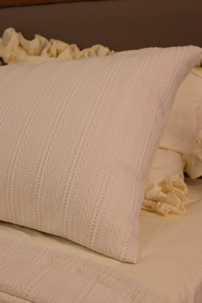 CREAM SAFA Jacquard Throw Blanket Set