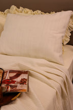 CREAM SAFA Jacquard Throw Blanket Set