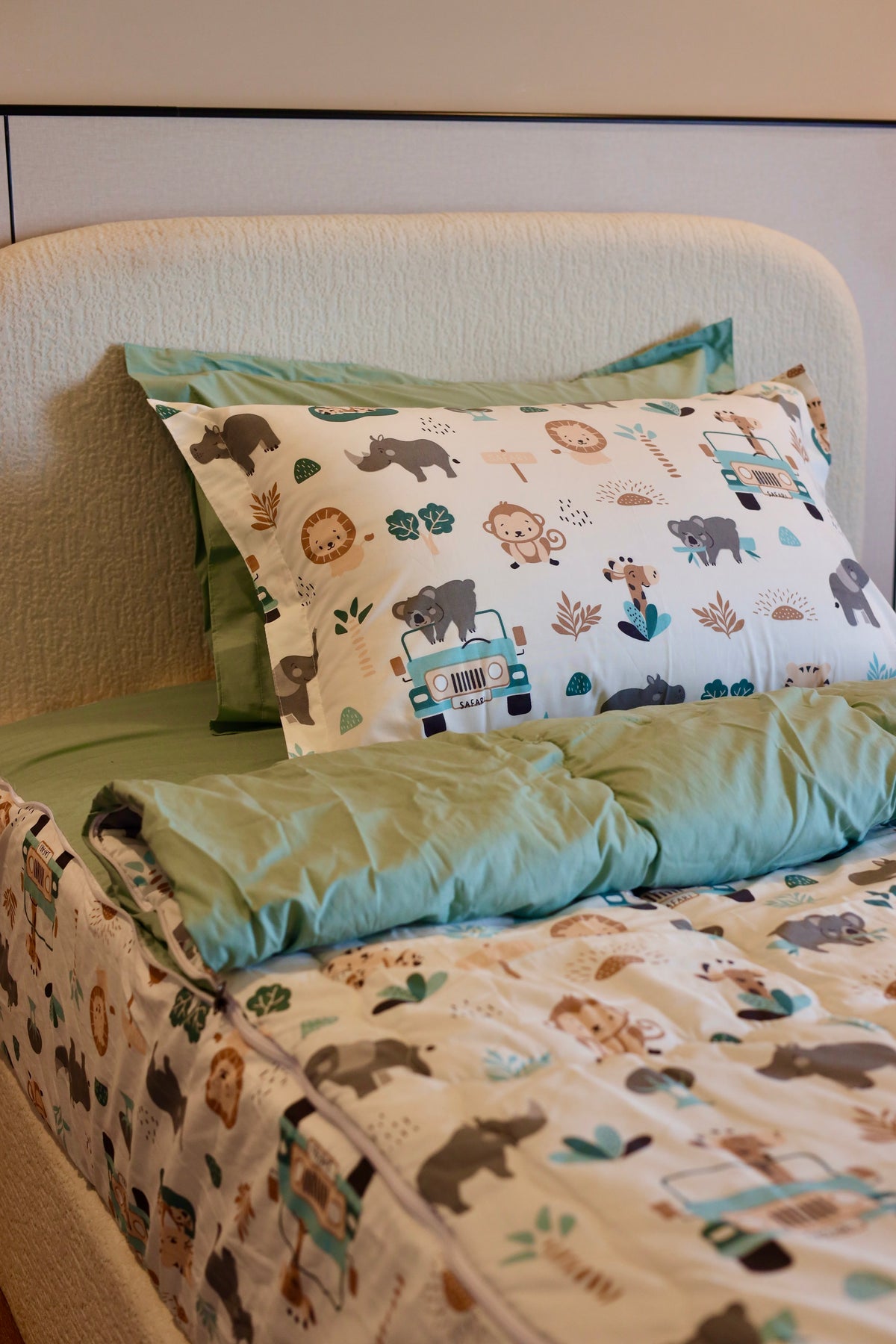 SAFARI ZIPPER Bedding