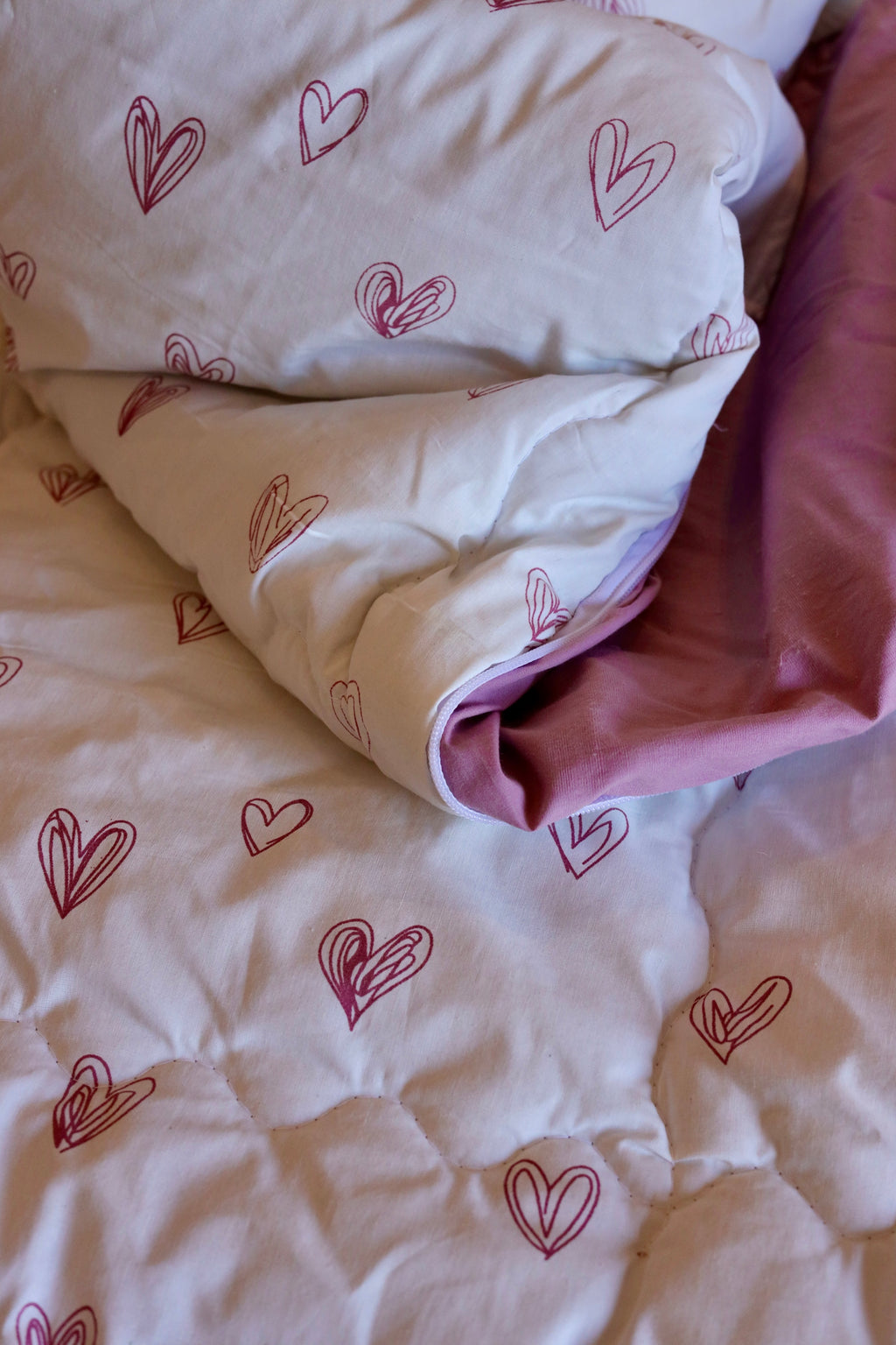 PINK LOVIA ZIPPER Bedding