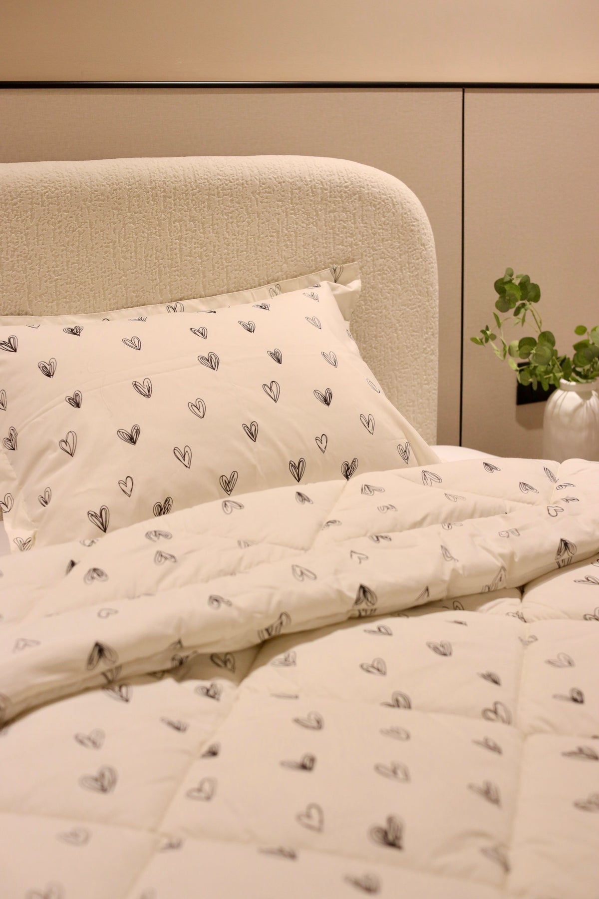 BLACK LOVIA KIDS Winter Duvet