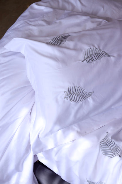 FLOAT WITH ME silky cotton duvet cover