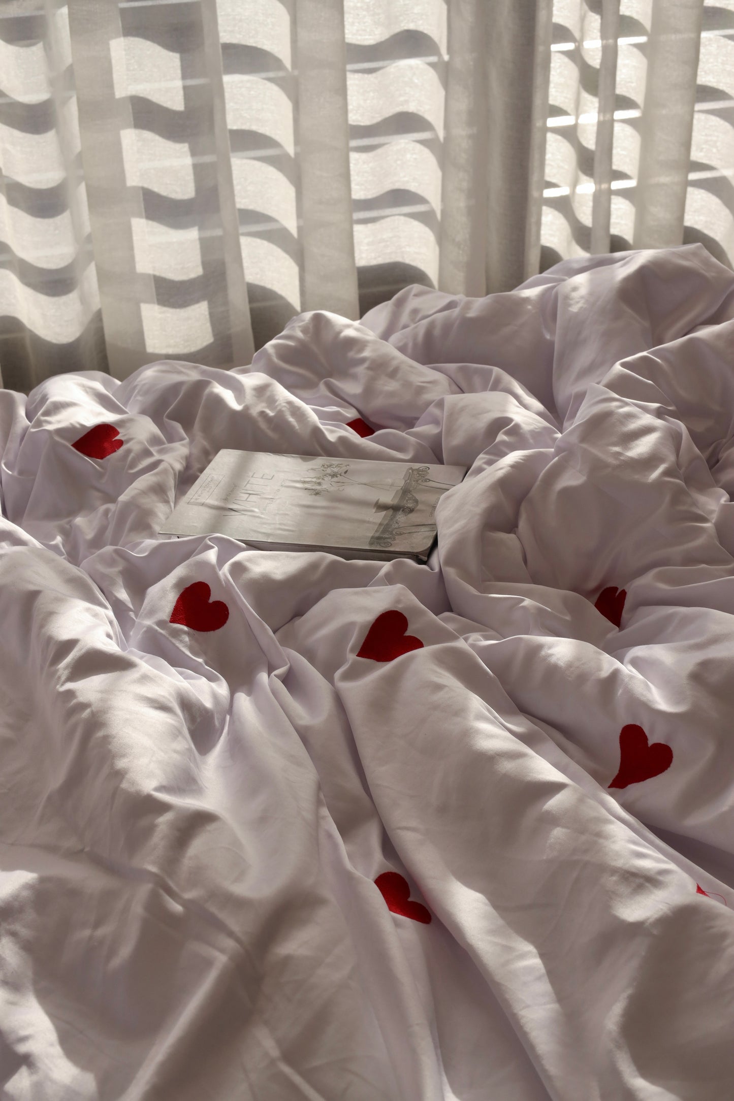 HEARTBEATS silky cotton duvet cover