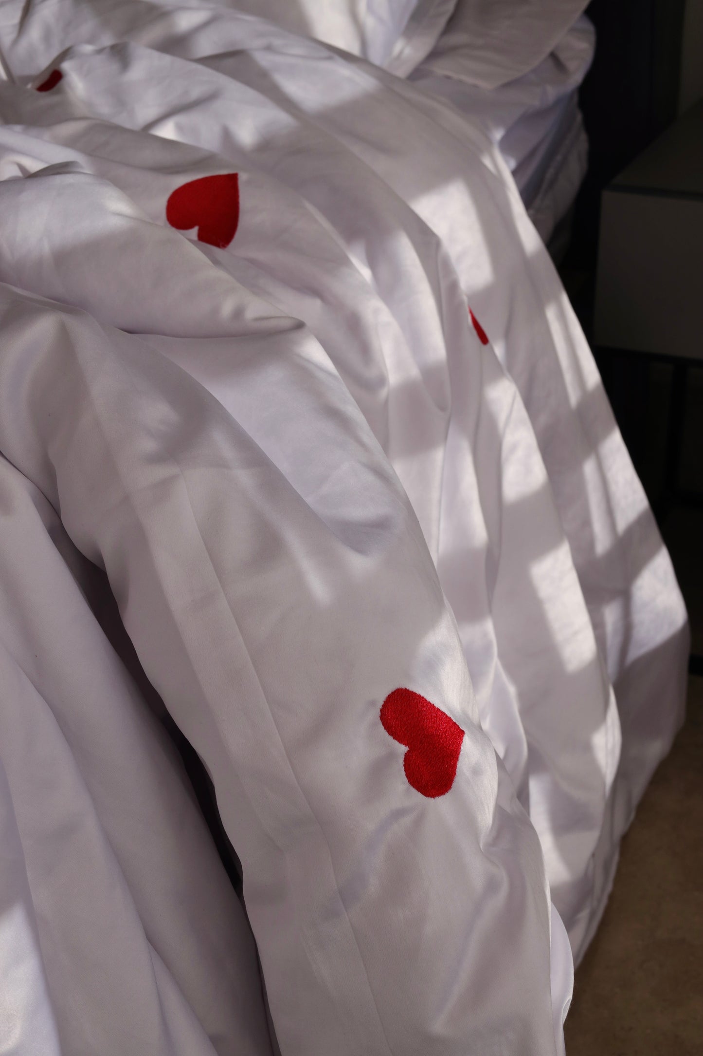 HEARTBEATS silky cotton duvet cover