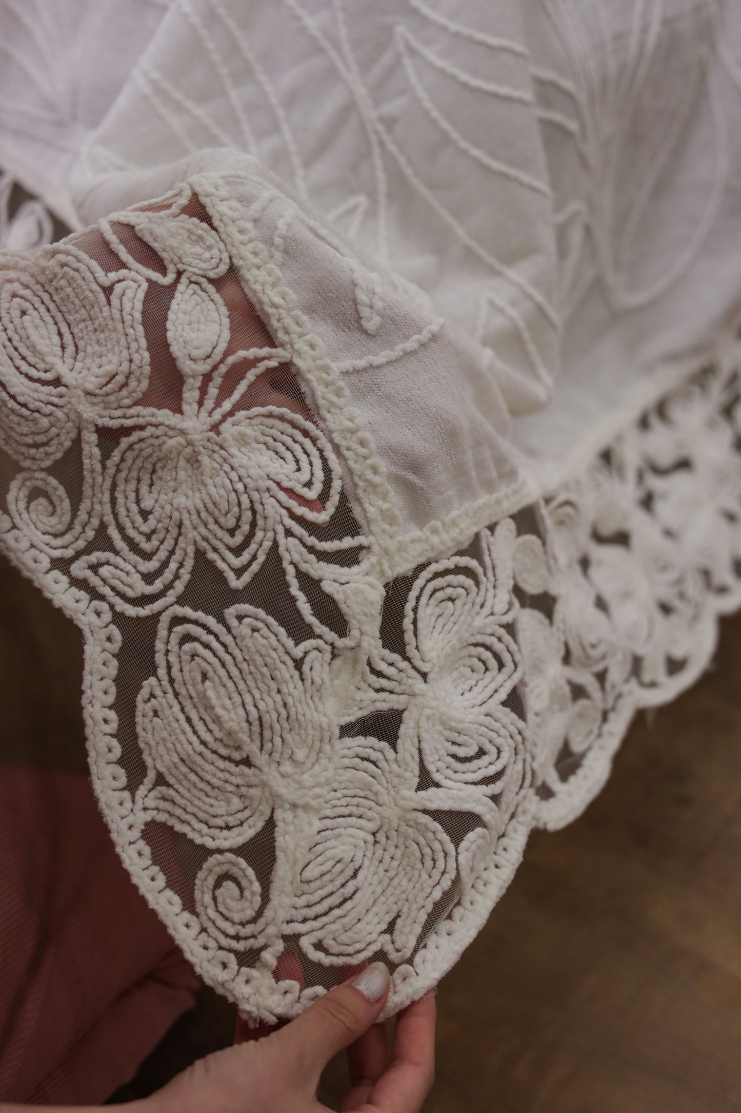 BELLA chenille bridal set